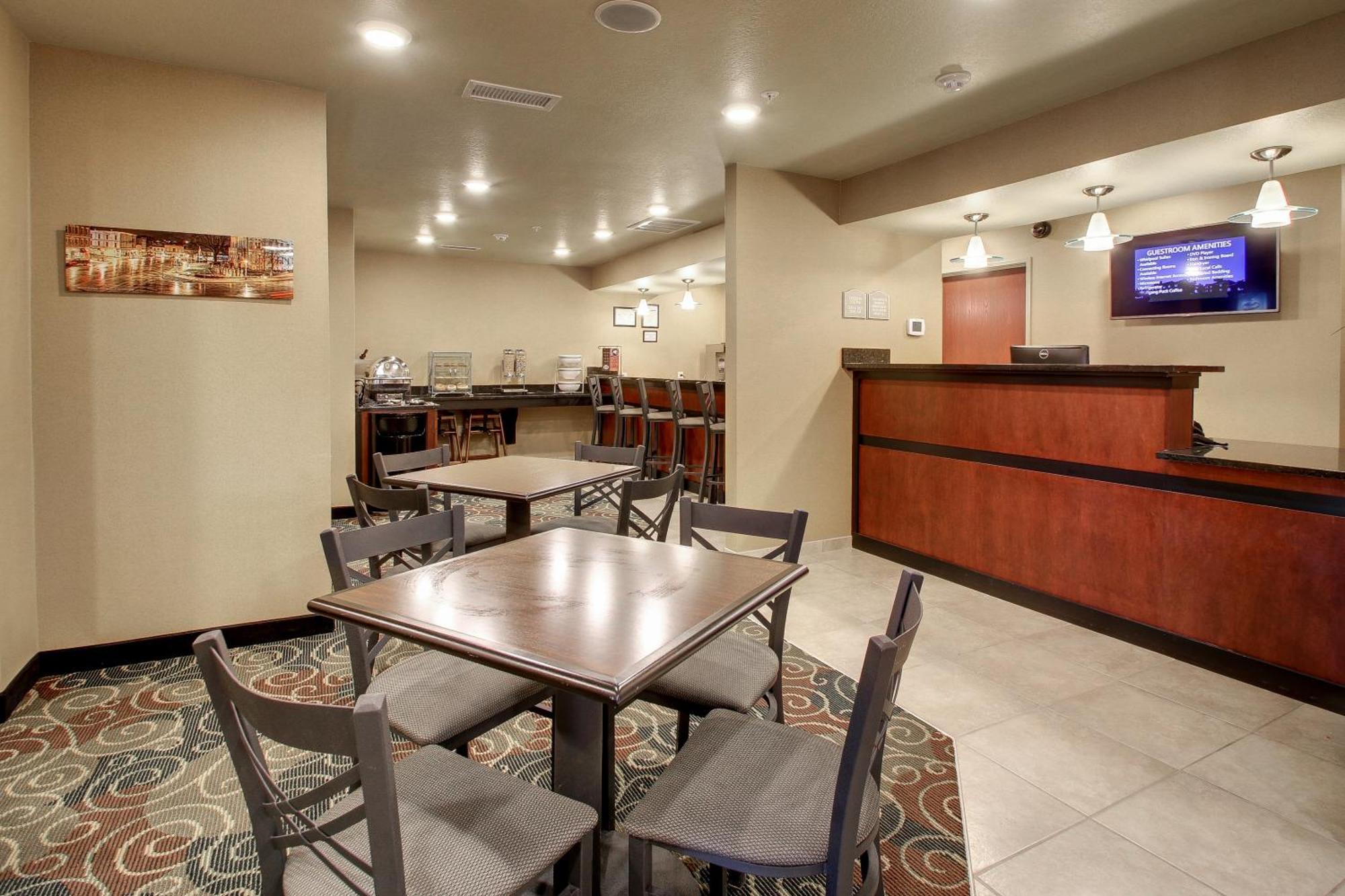 Cobblestone Hotel&Suites - Salem Extérieur photo